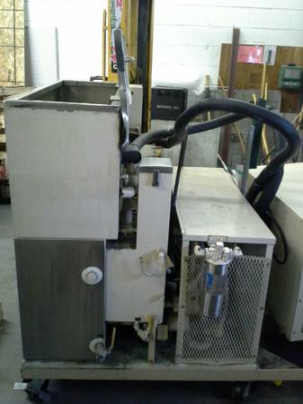 Low Emissions BARON BLAKESLEE; Model MLR 216LE