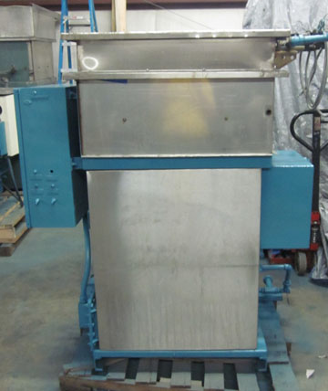 Baron Blakeslee; Model MSR216LE